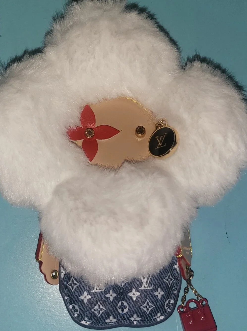 Luxury White Faux Fur Flower Crossbody Bag